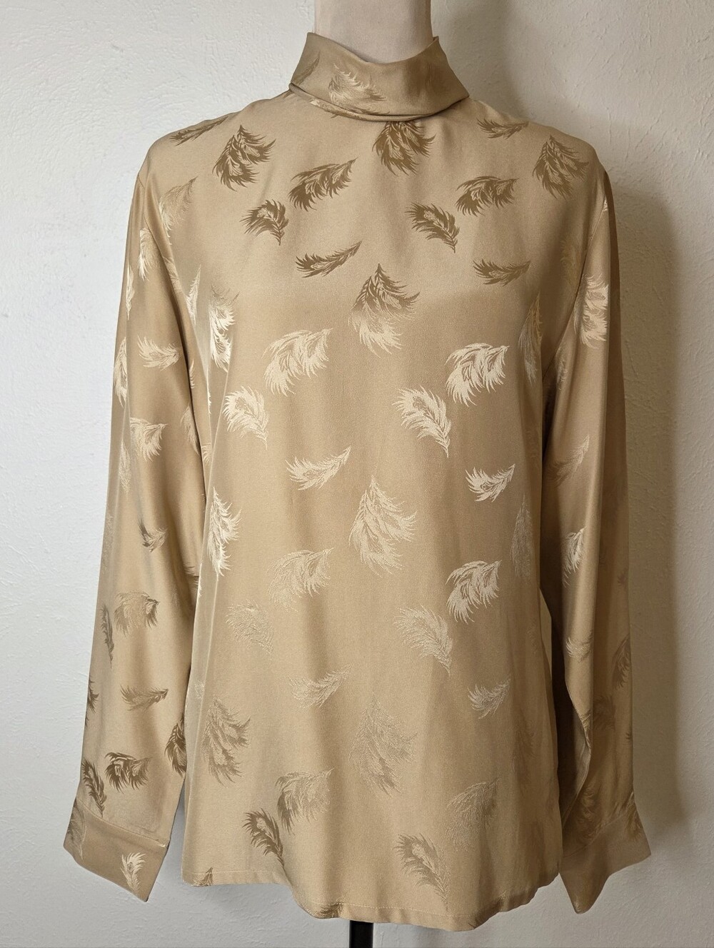 Vintage Kate Hill 100% Silk Feather Jacquard Turtleneck Blouse Fall Size 10